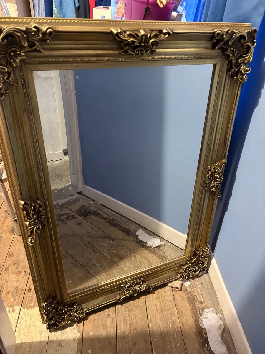Mirror - Image 1