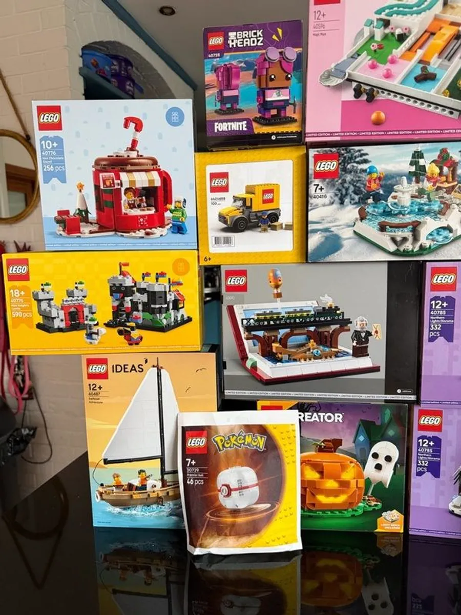 Lego GWP Bundle - Image 4