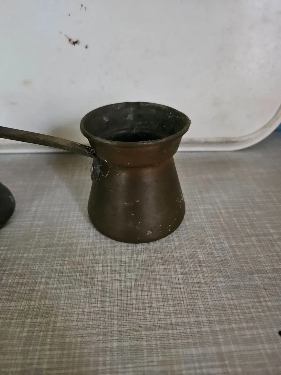 Vintage Antique Copper Measuring Cups - Image 2