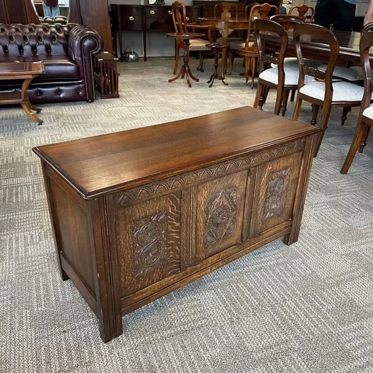 Fabulous oak George III blankets chest storage box