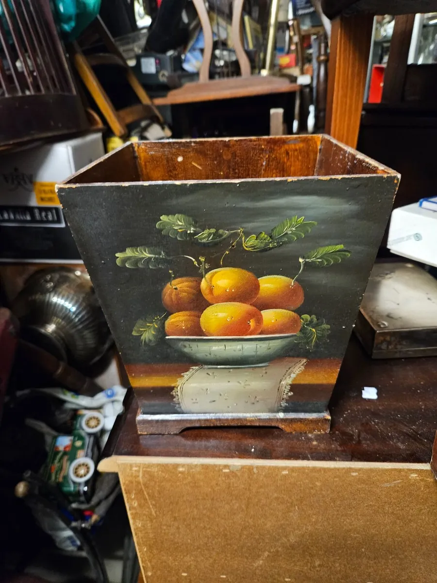 Vintage Retro Plant Pot - Image 1