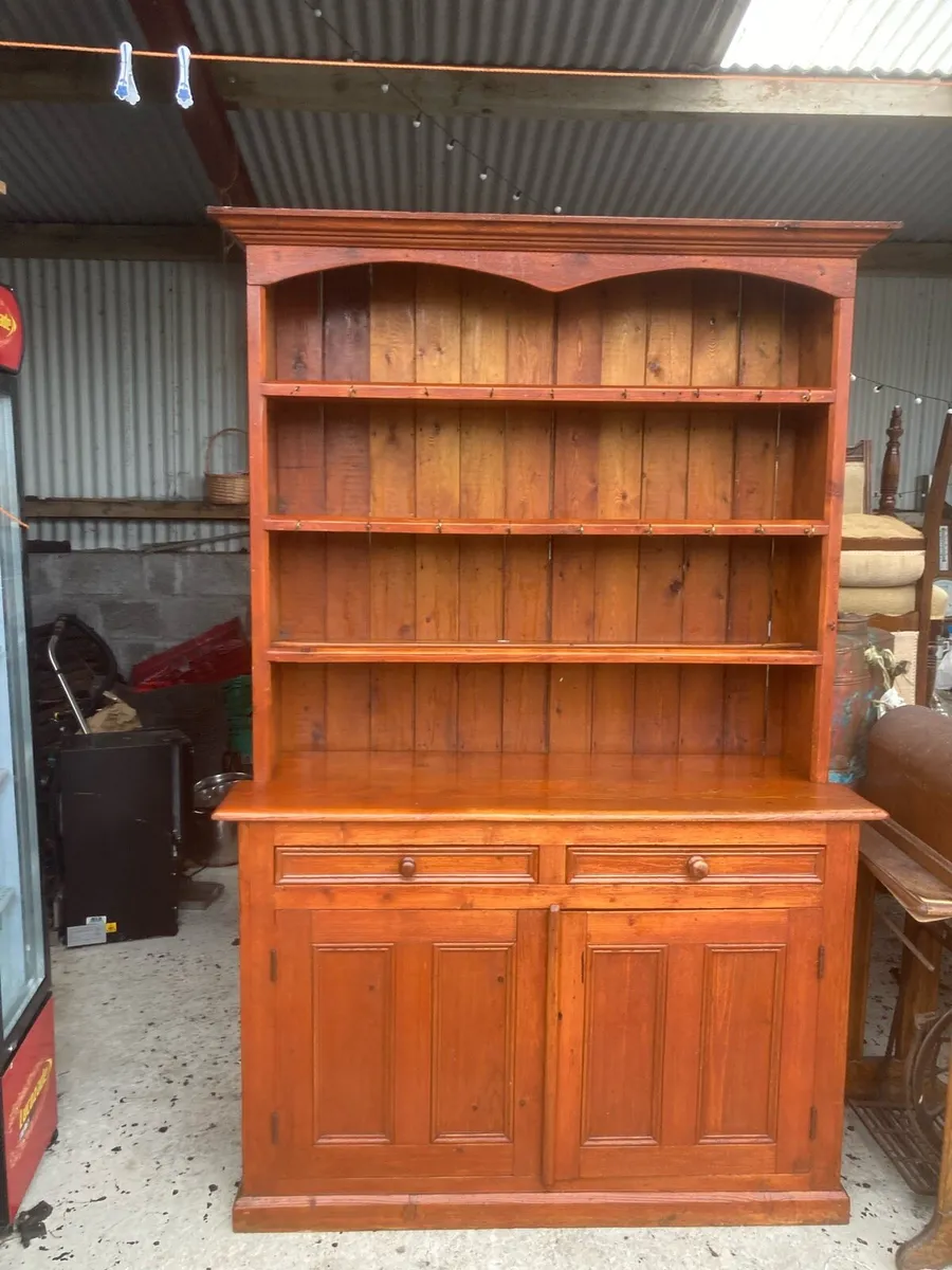 Old pine kitchen dresser - Image 1