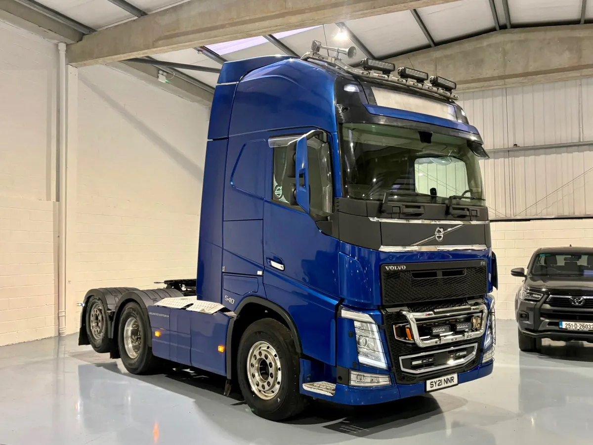 2021 Volvo FH 540 6x2 Tag Axle - Image 3