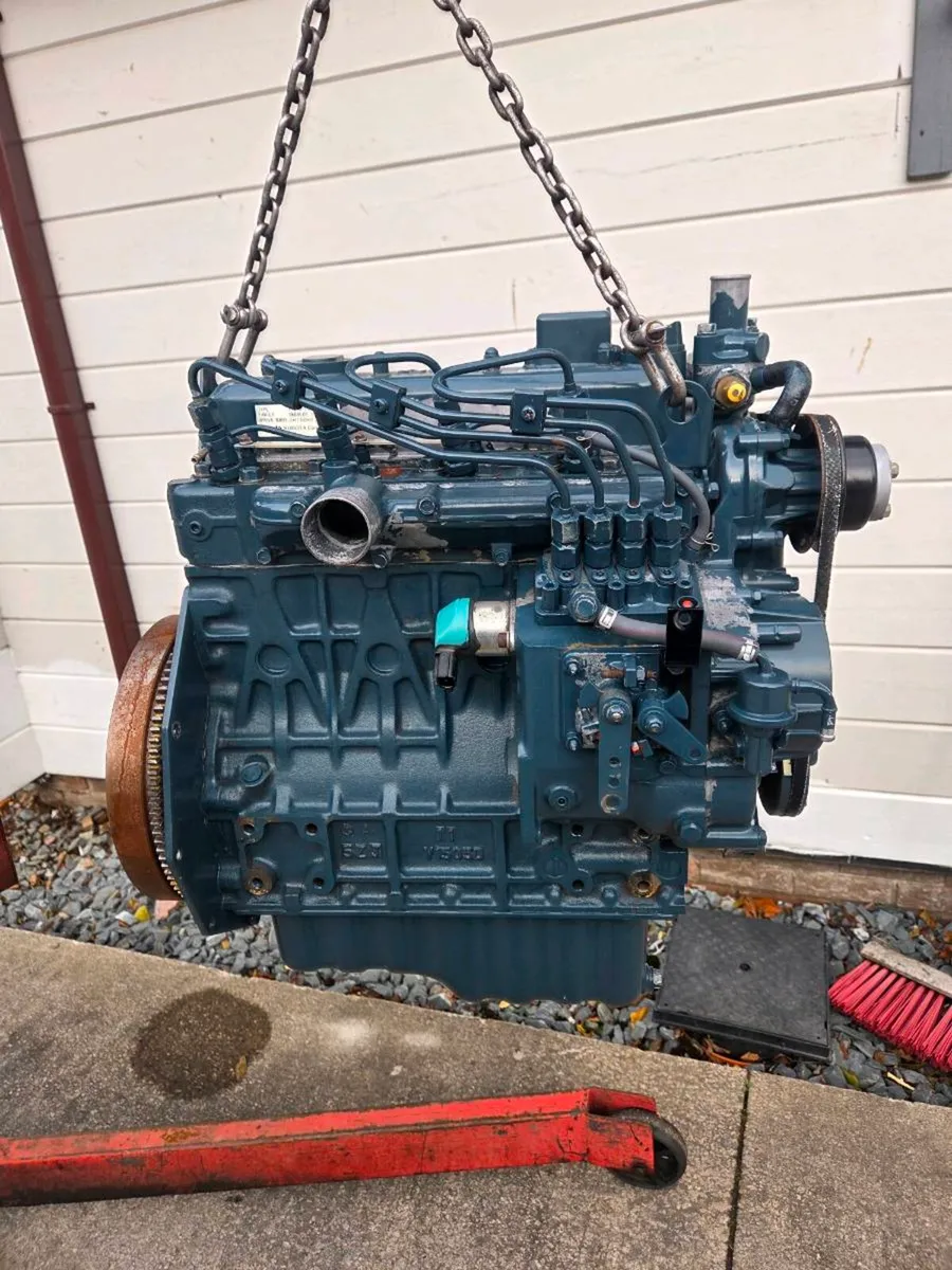Kubota V1505 4 cylinder diesel engine - Image 1
