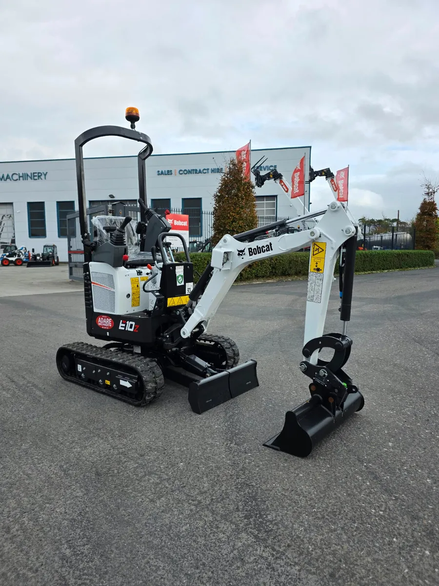 NEW Bobcat E10z Mini Digger | From € 84 p/ week - Image 1