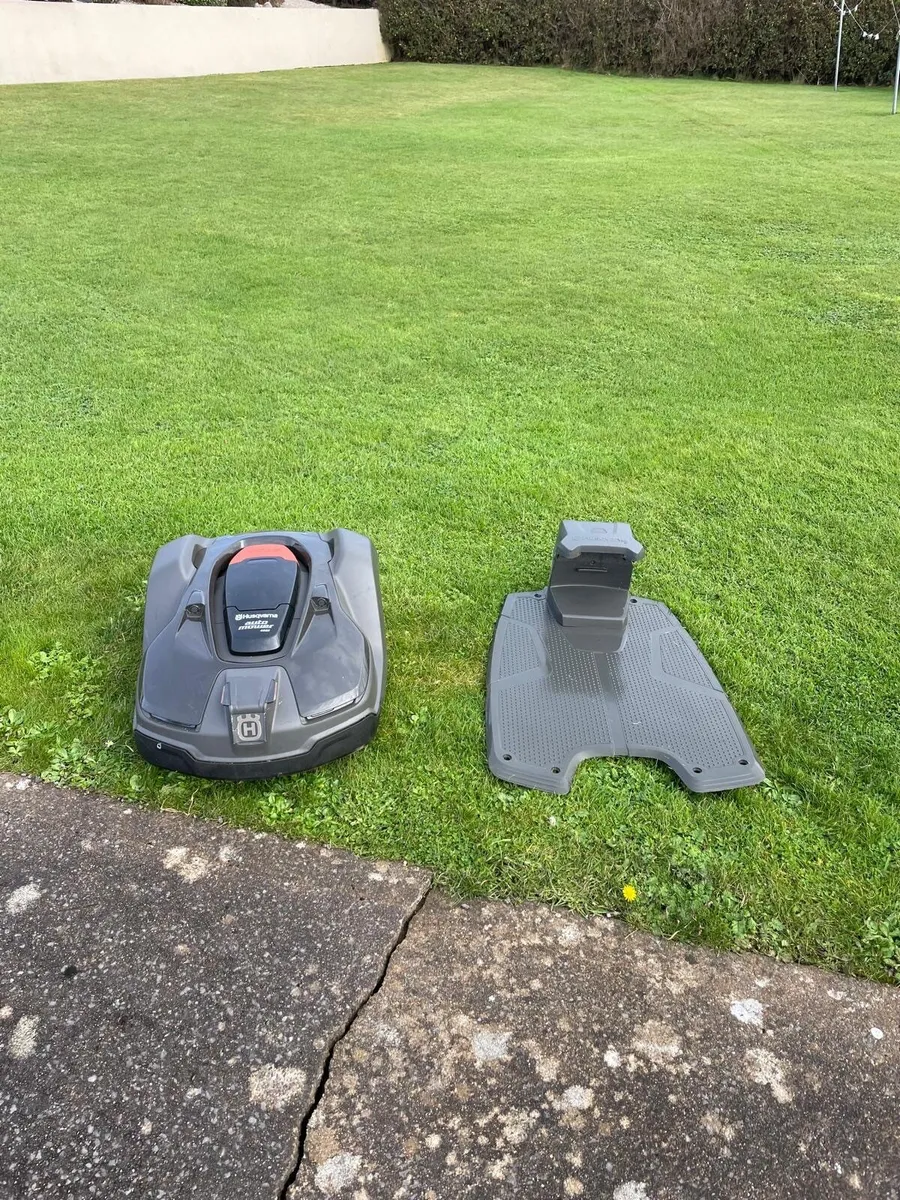 Husqvarna 450X Robot mower - Image 3
