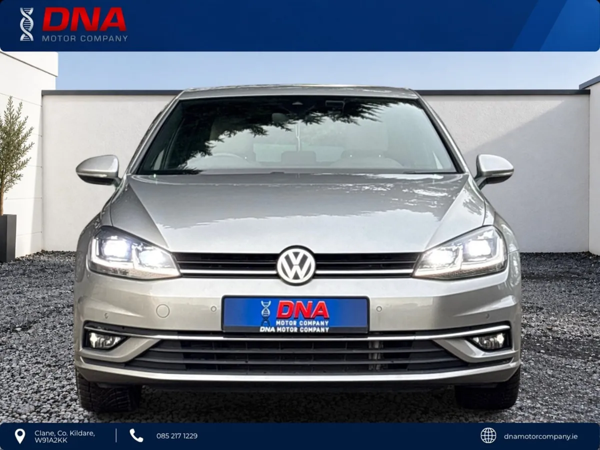 Volkswagen Golf 2.0 TDI - IVORY LEATHER - 49KMS - Image 2