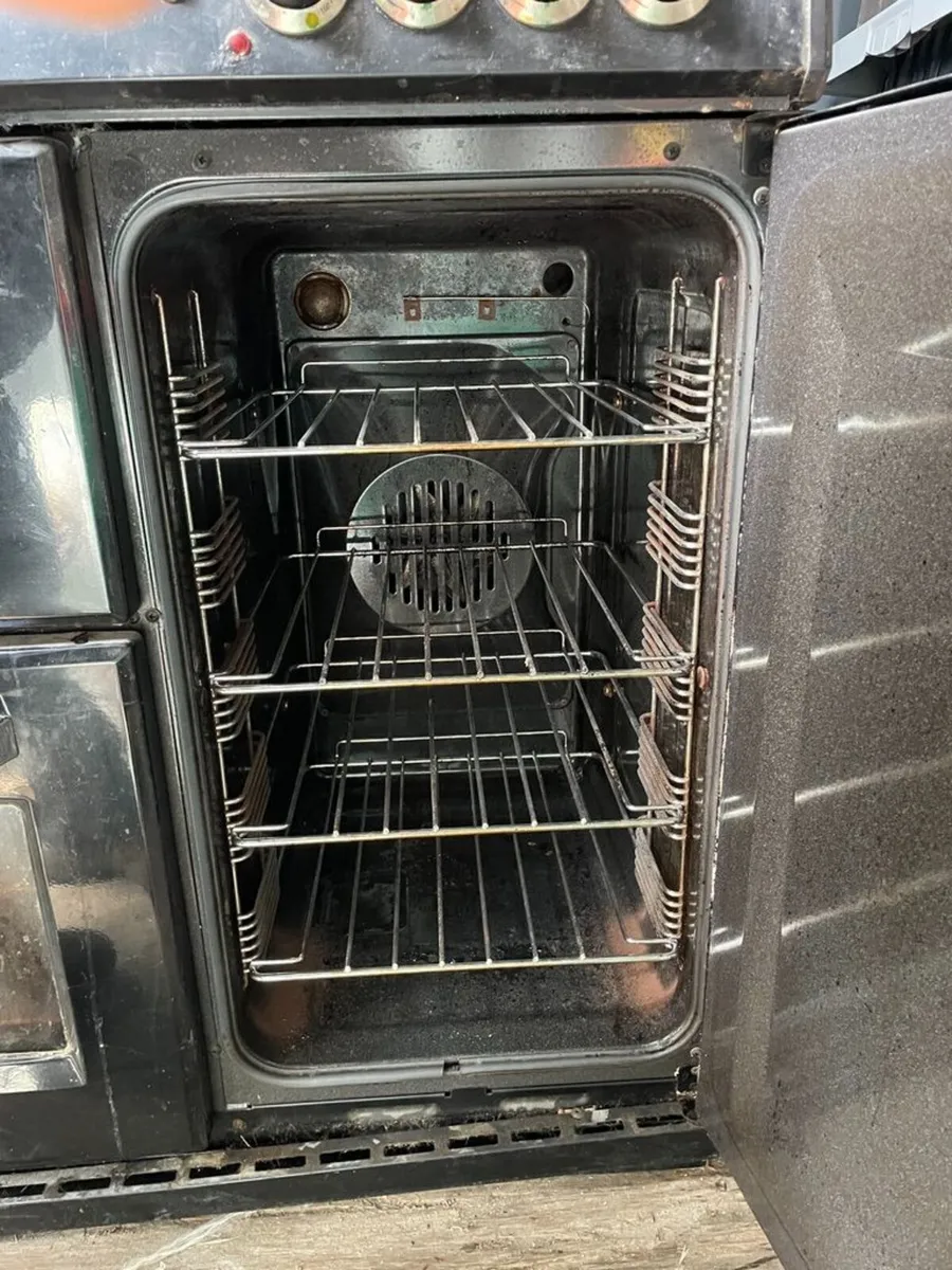gas oven - Image 4