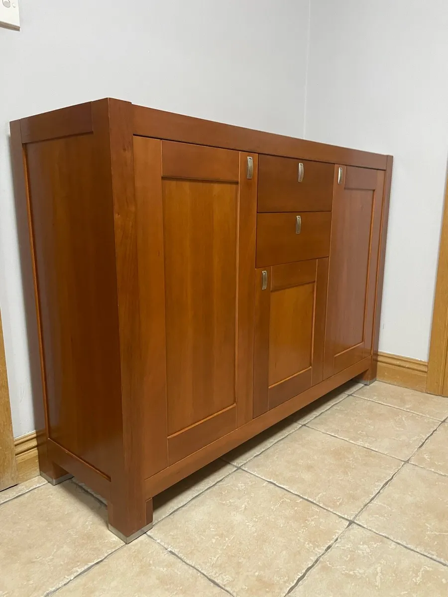 Sideboard cabinet - Image 1