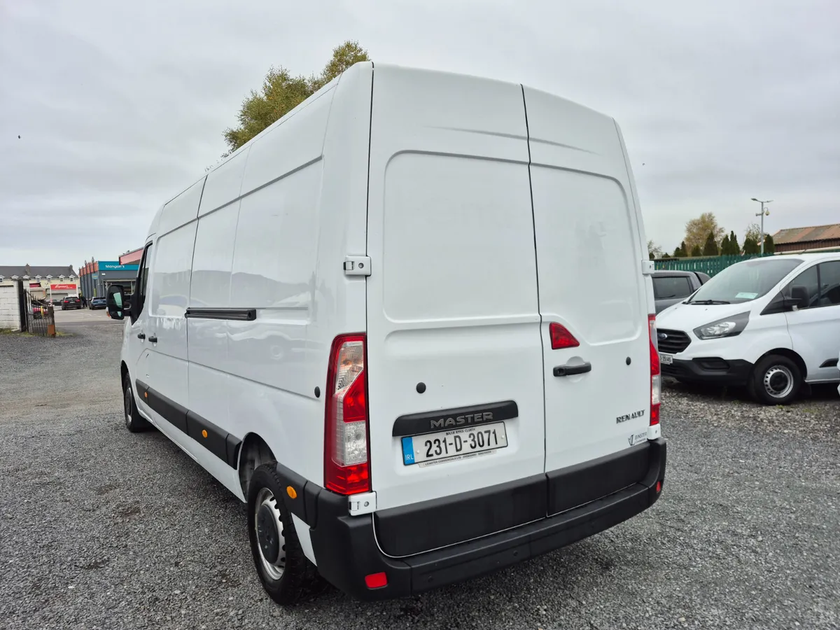 RENAULT MASTER LM35 INCLUDES VAT - Image 3