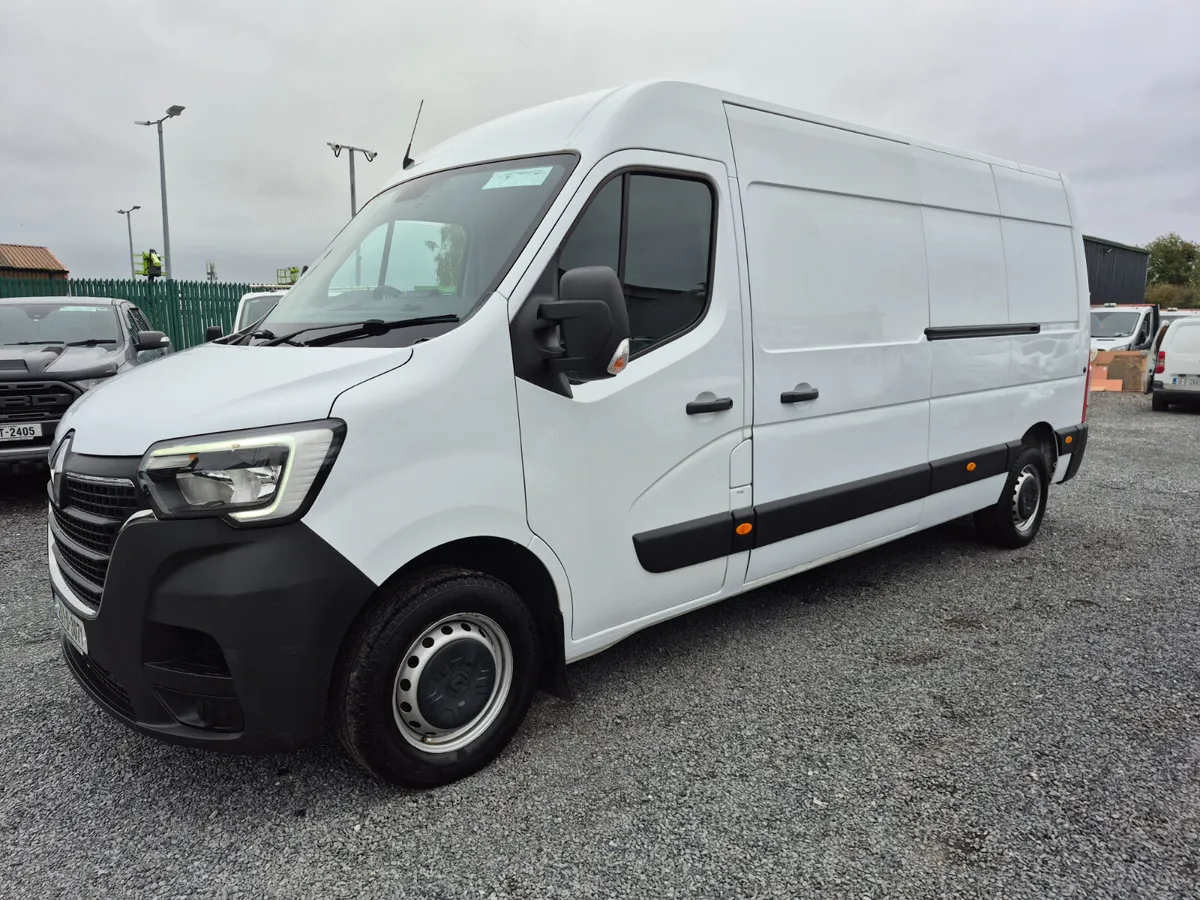RENAULT MASTER LM35 INCLUDES VAT - Image 2