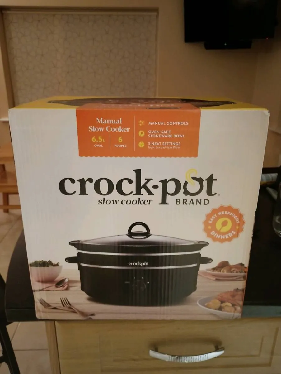 Crockpot slow cooker. Brand new, unopened - Image 1