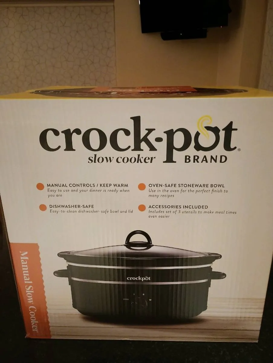 Crockpot slow cooker. Brand new, unopened - Image 2