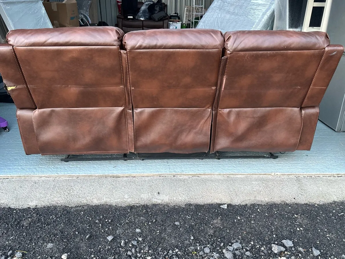 3 seater couch - Image 3