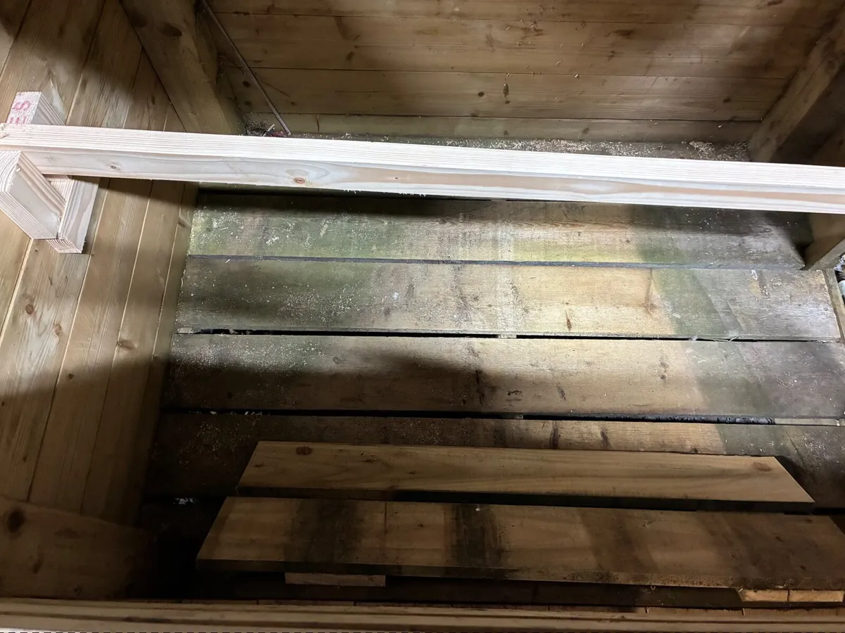 Hen house - Image 4