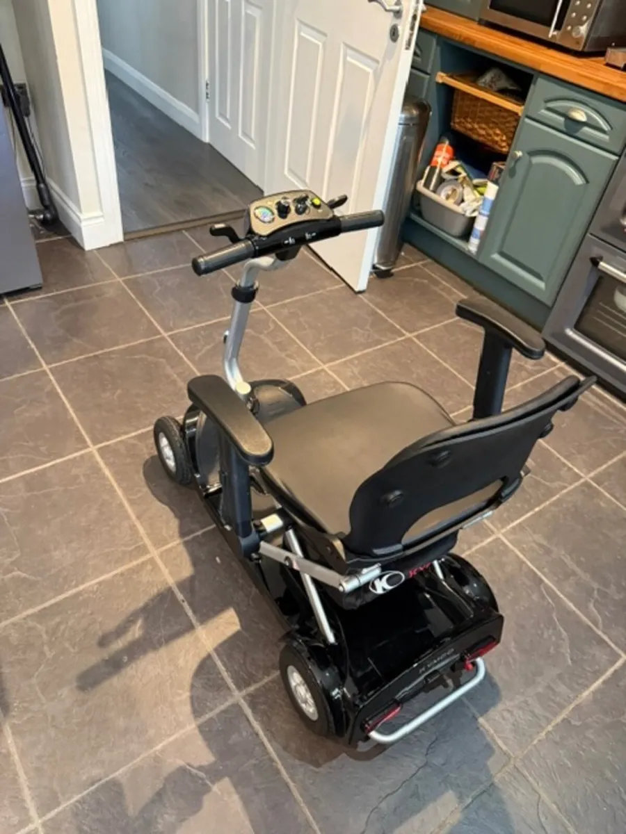 Kymco folding mobility scooter - Image 1