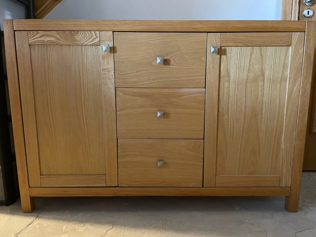 Solid Oak sideboard - Image 2