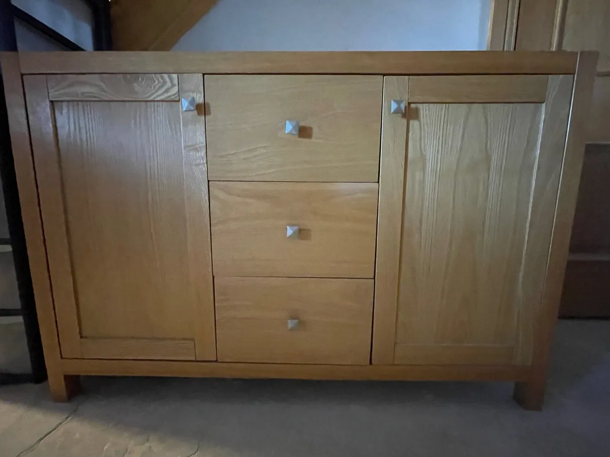 Solid Oak sideboard - Image 3