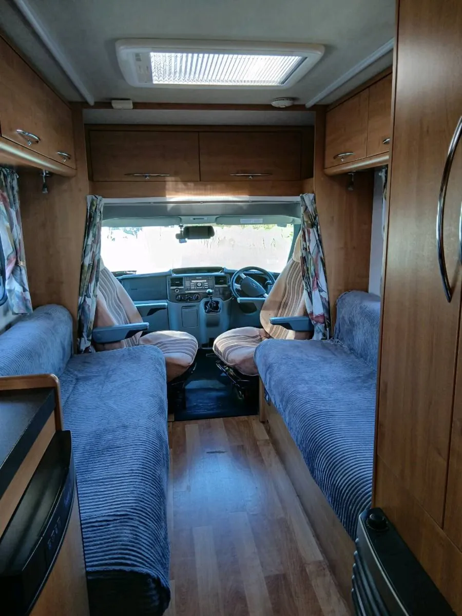 Camper.. - Image 4