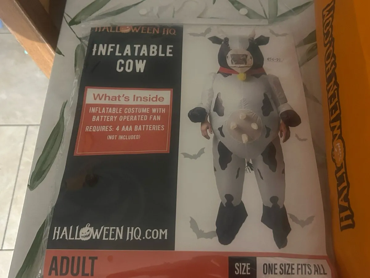 Blow up cow Halloween costume - Image 4