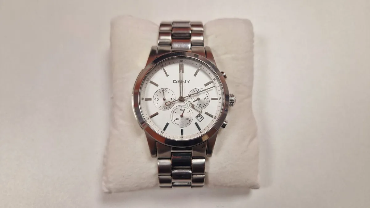 DKNY Mens Watch - Image 2