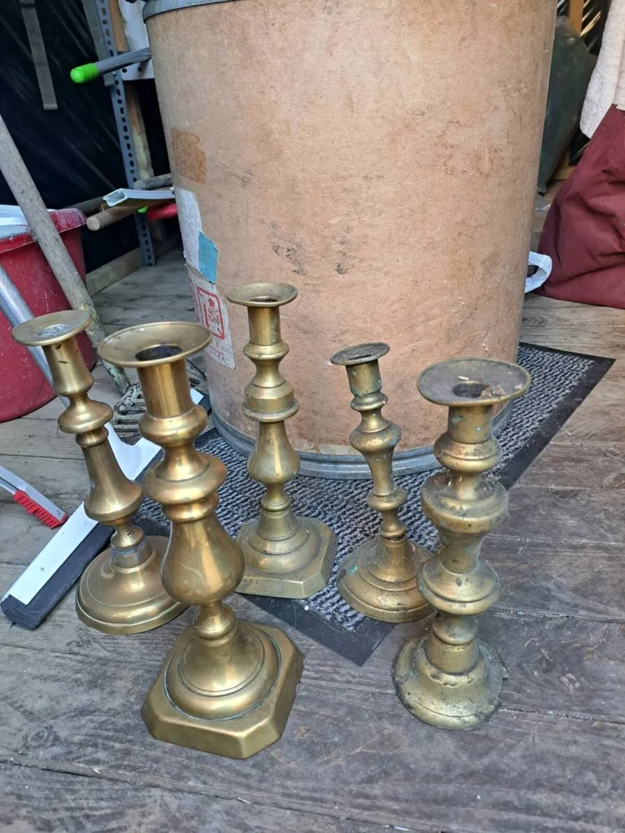 Few items - Image 4