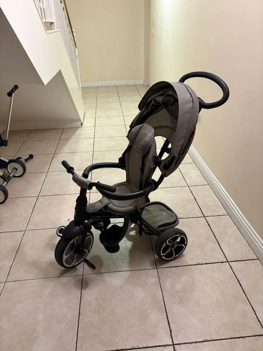 Childs bikes and scooters - Image 3
