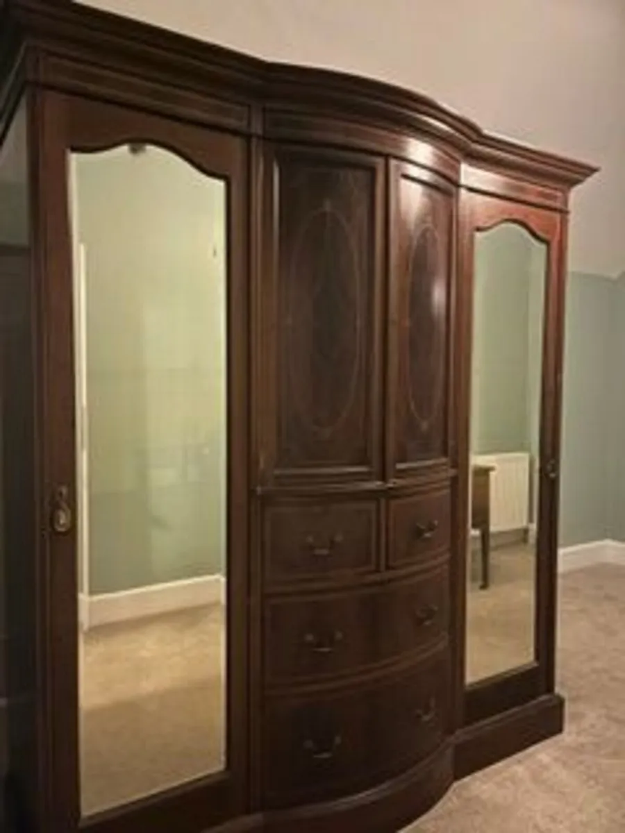 Wardrobe - Image 1