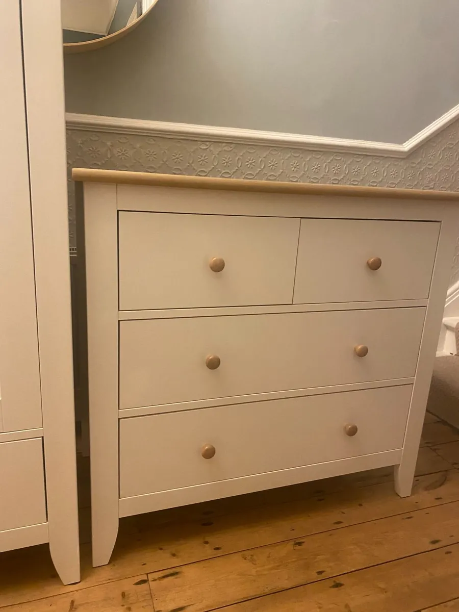 Mamas & Papas Nursery Wardrobe and Drawers - Image 3
