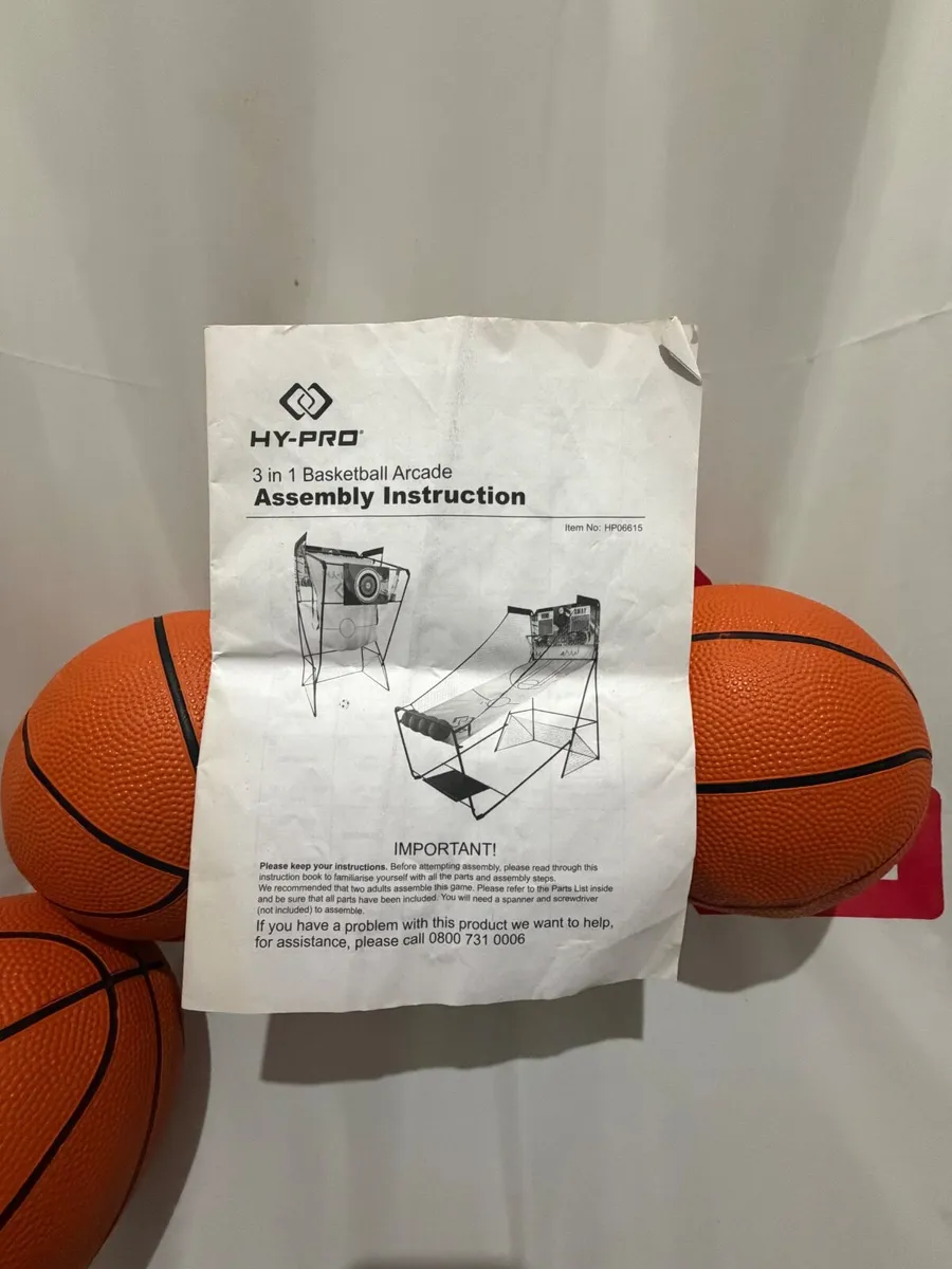 Double Shot Basketball Electronic Arcade Game. - Image 1