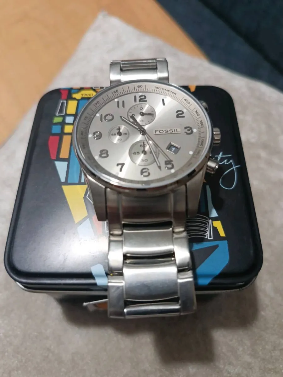 Vintage Fossil Chrono Silver Dial Men's Watch with - Image 1