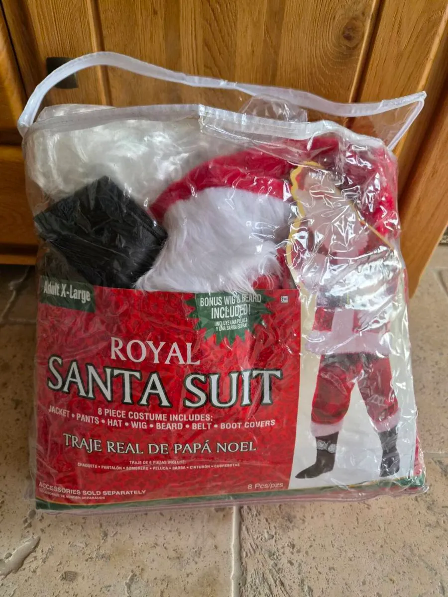 Luxury Santa suit, Santa belly & accessories - Image 2