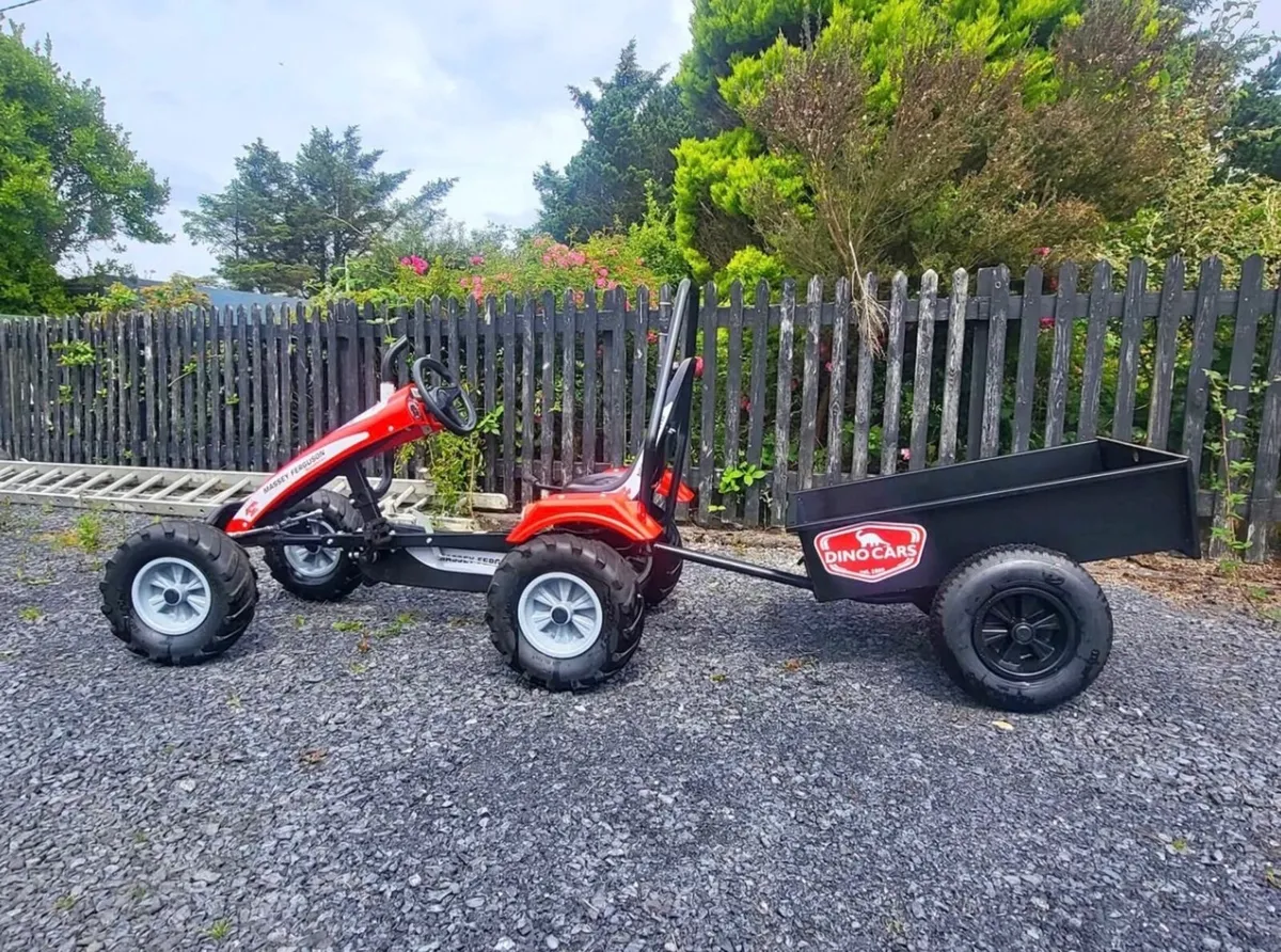 Dino cars Massey Ferguson Go kart & trailer - Image 3