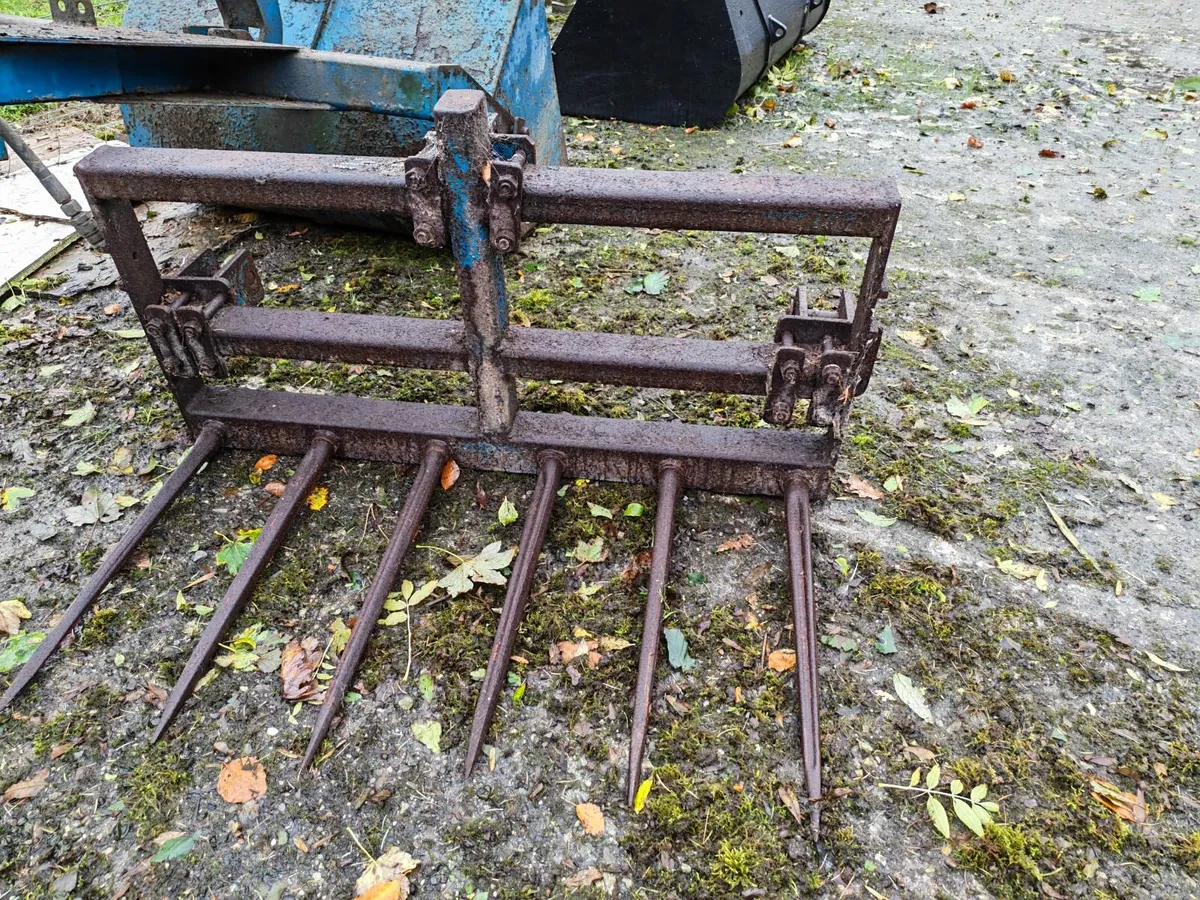 Back end loader - Image 4