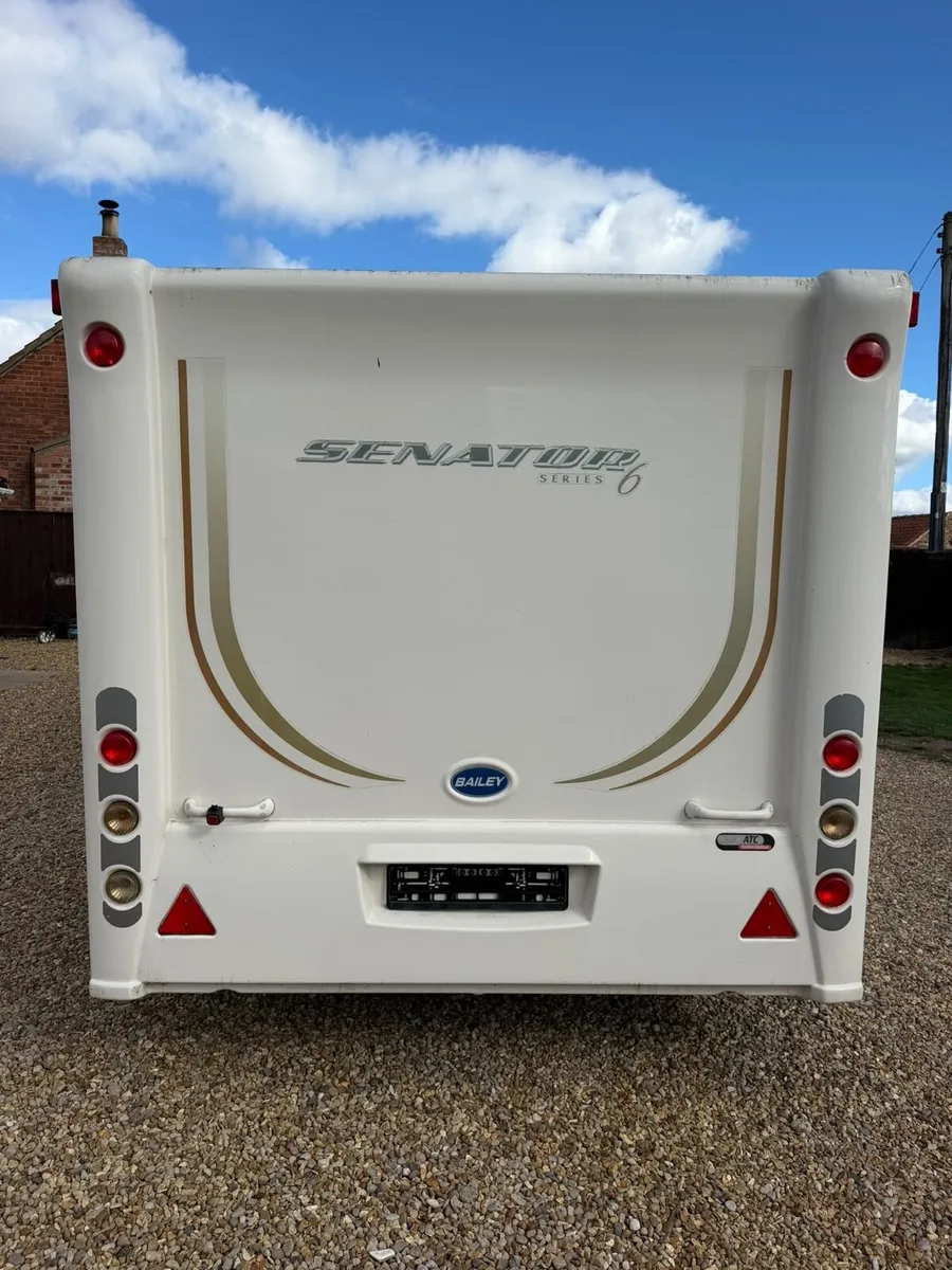 Bailey Senator 2007 . 4 Berth Caravan - Image 2