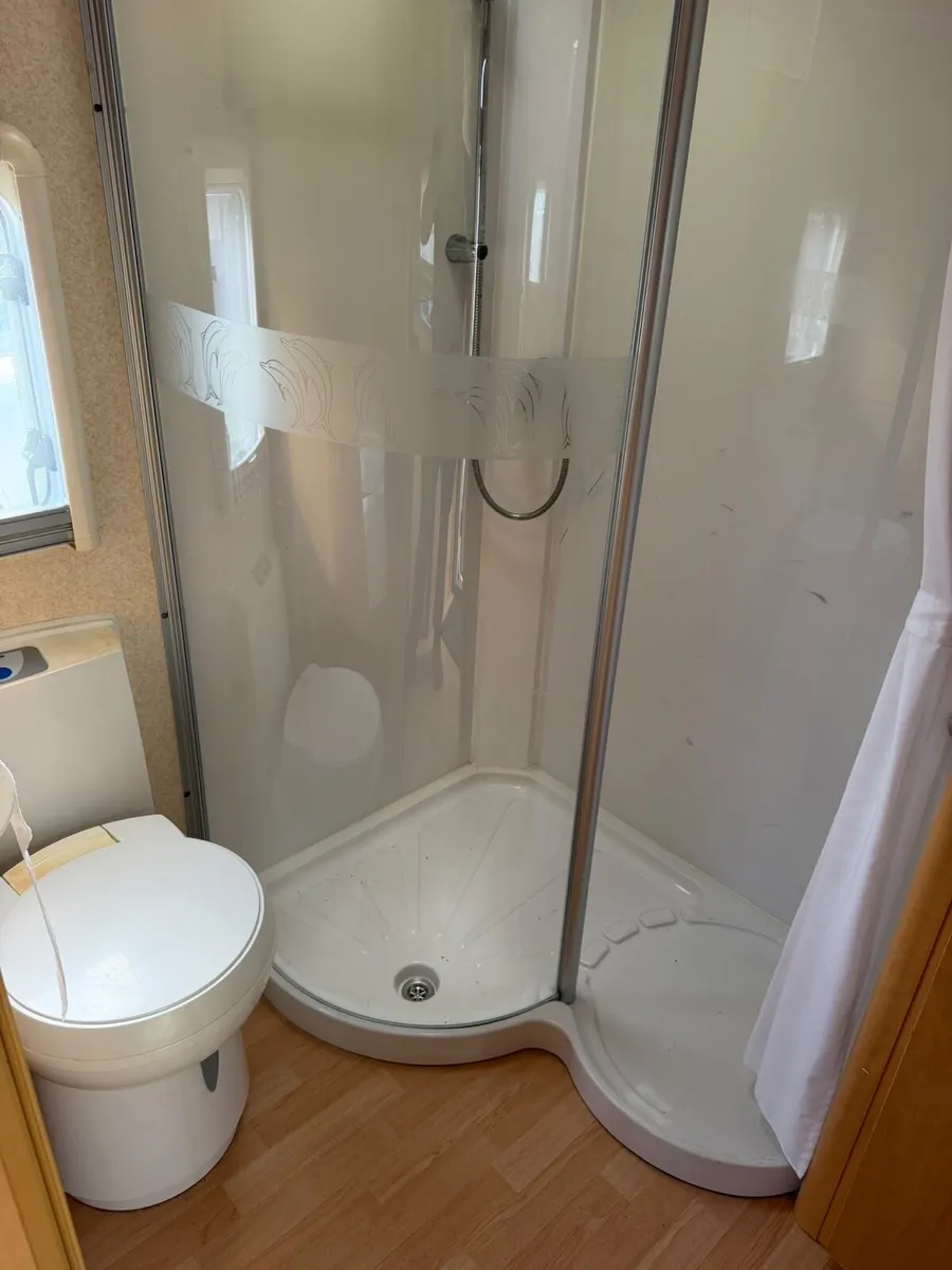 Bailey Senator 2007 . 4 Berth Caravan - Image 3
