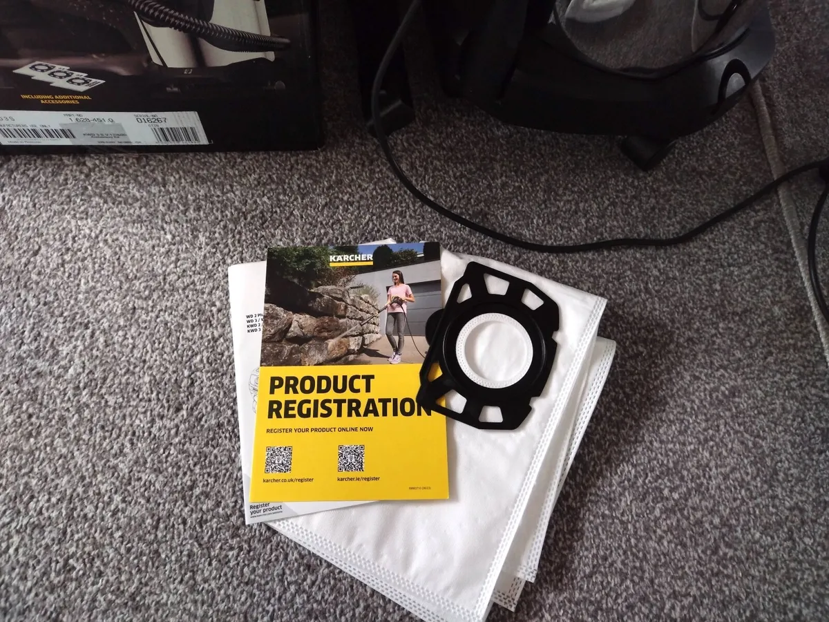 Karcher WD3 1000watt Wet and Dry Vacuum Cleaner - Image 4