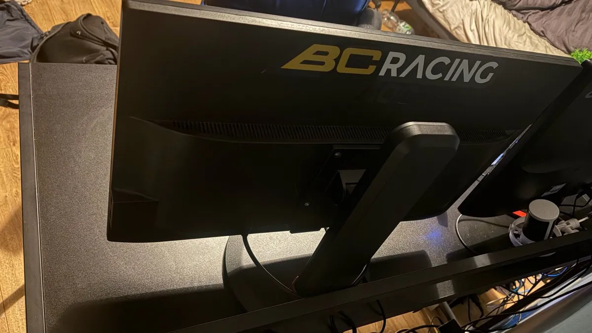 AOC 144hz 27” monitor - Image 2