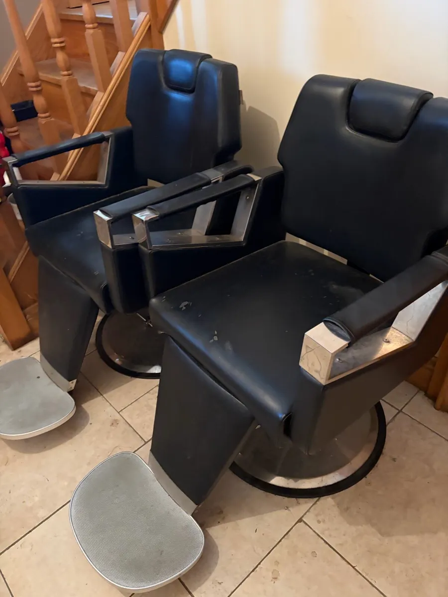 2 barber chairs - Image 2