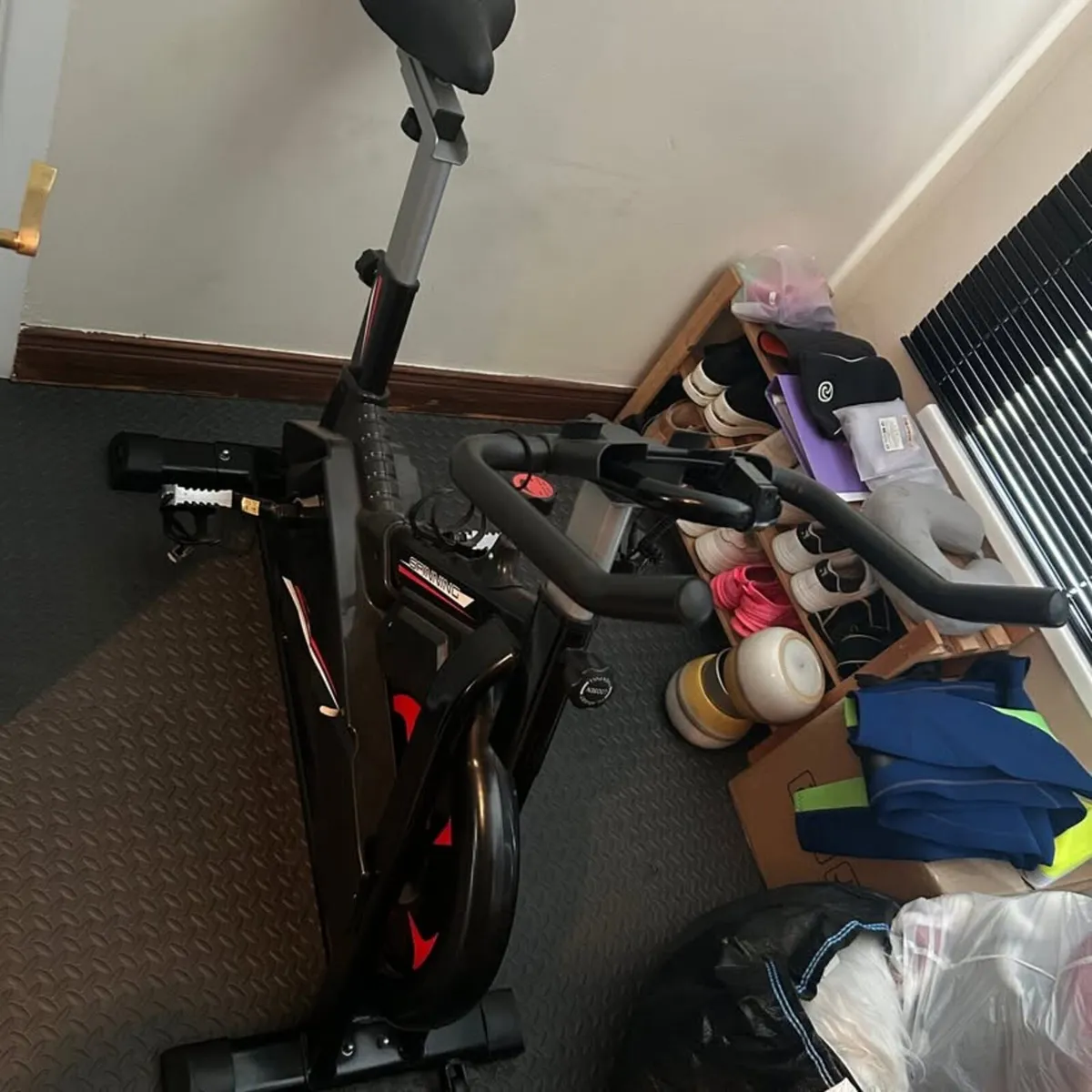 Exercise bike - Image 1