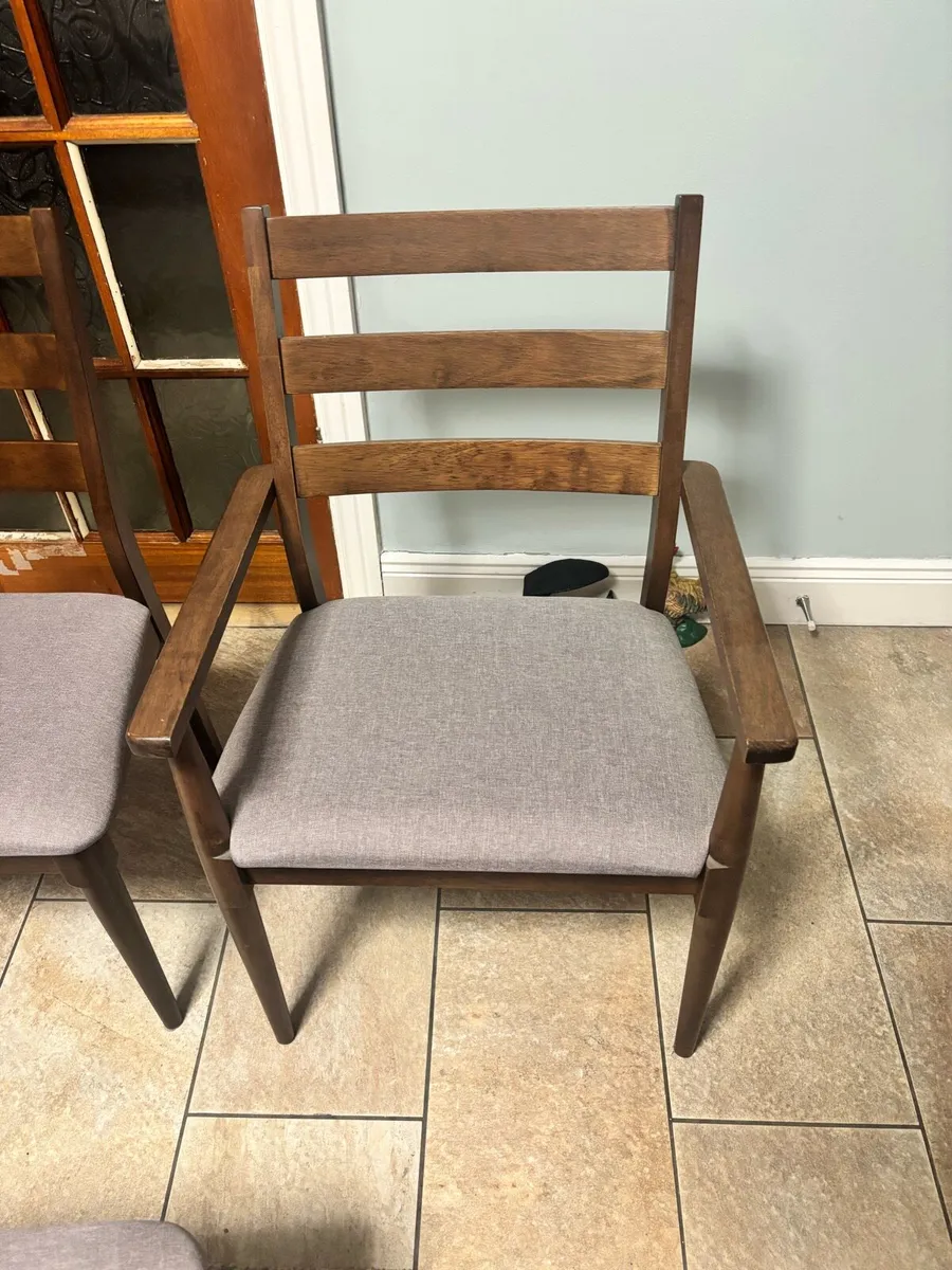 Dinning room Table and 5  Chairs - Image 3