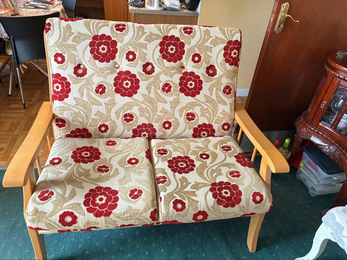 Suite of furniture - Image 3
