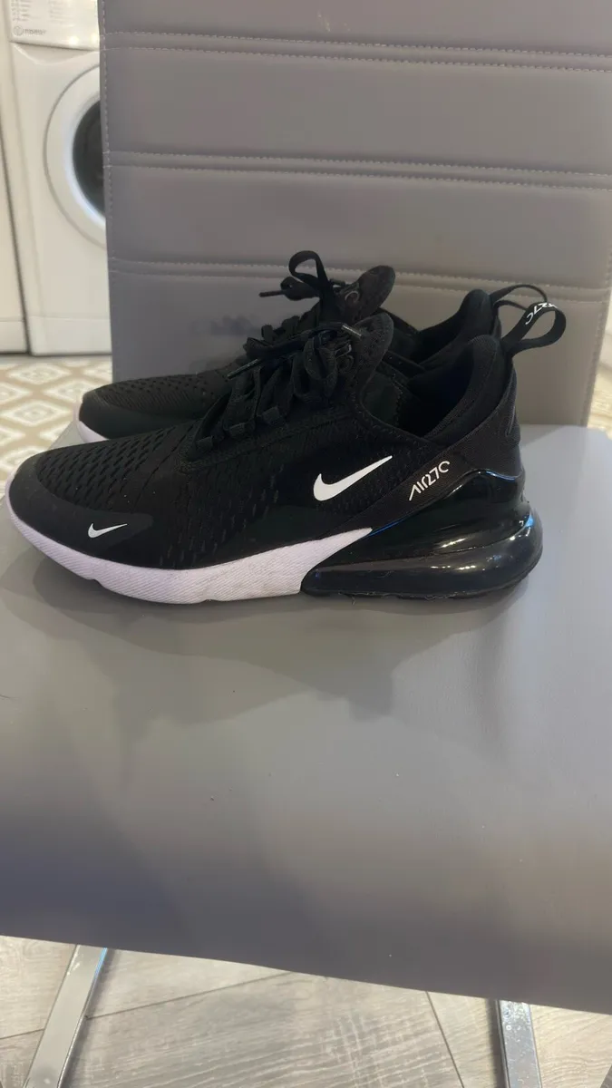 Nike Air Max 270 - Image 1