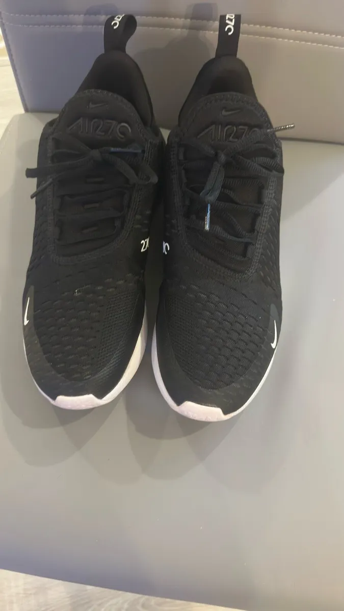 Nike Air Max 270 - Image 2