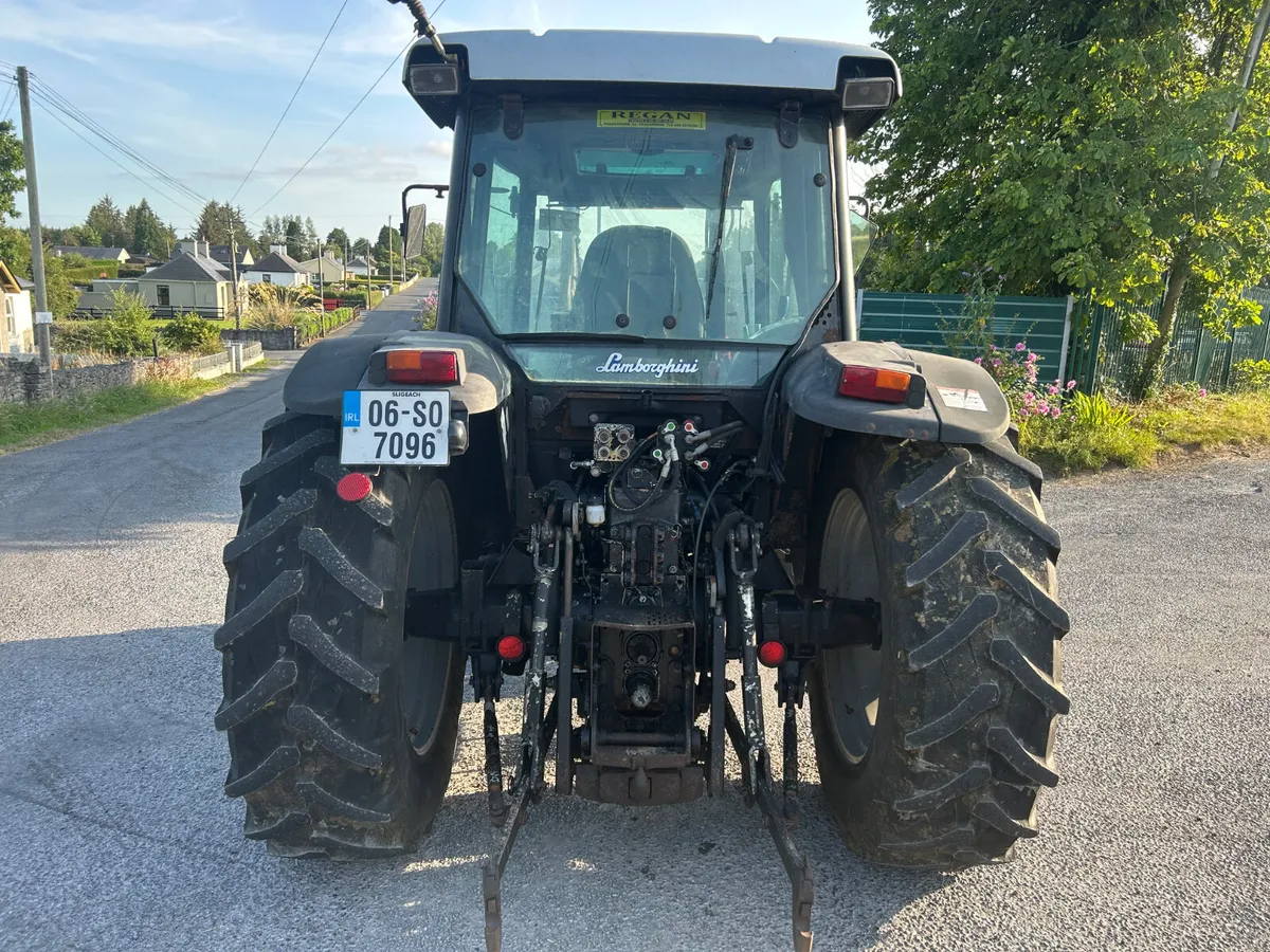 2006 Lamborghini R3.95 with Loader - Image 4