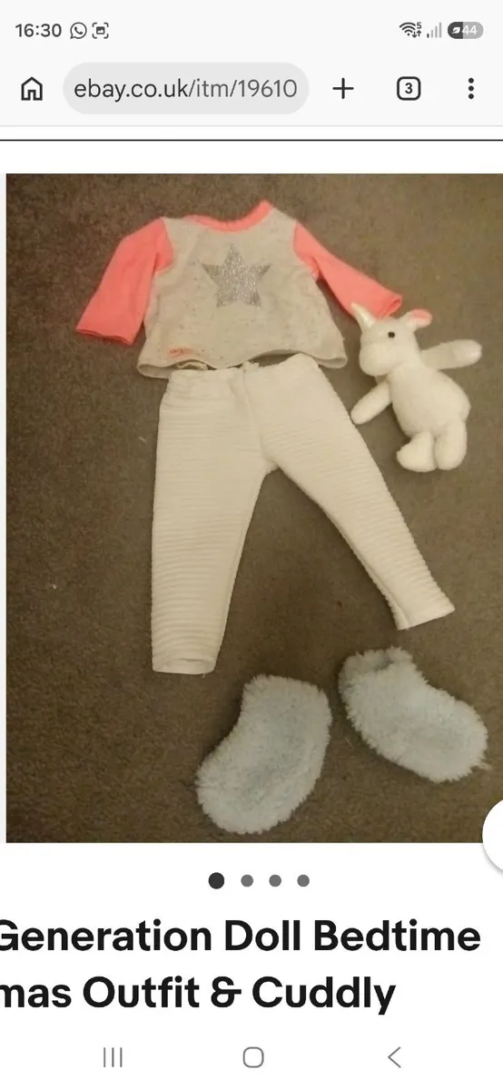 Our Generation doll clothes and accessories bundle - Image 2