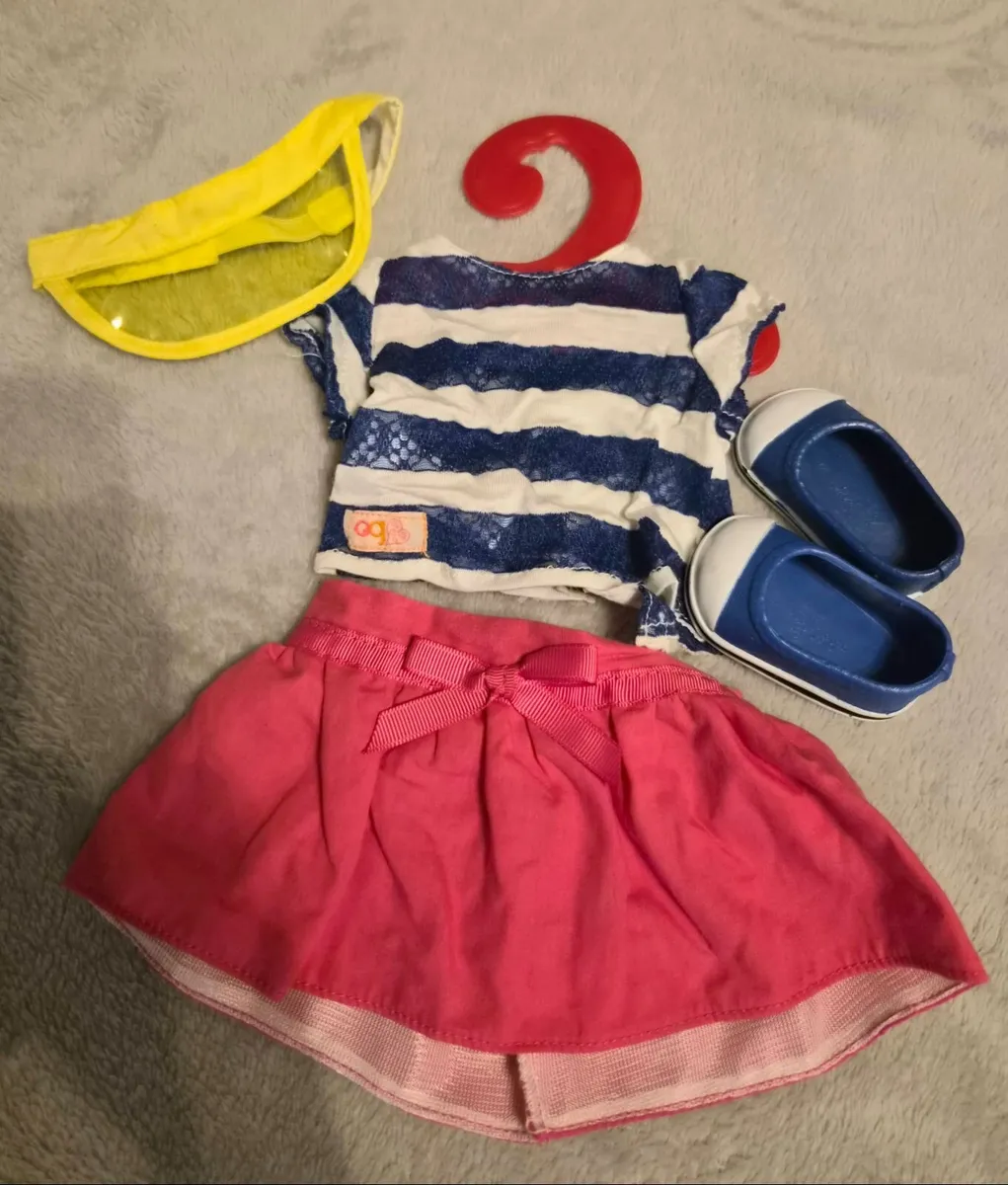 Our Generation doll clothes and accessories bundle - Image 3