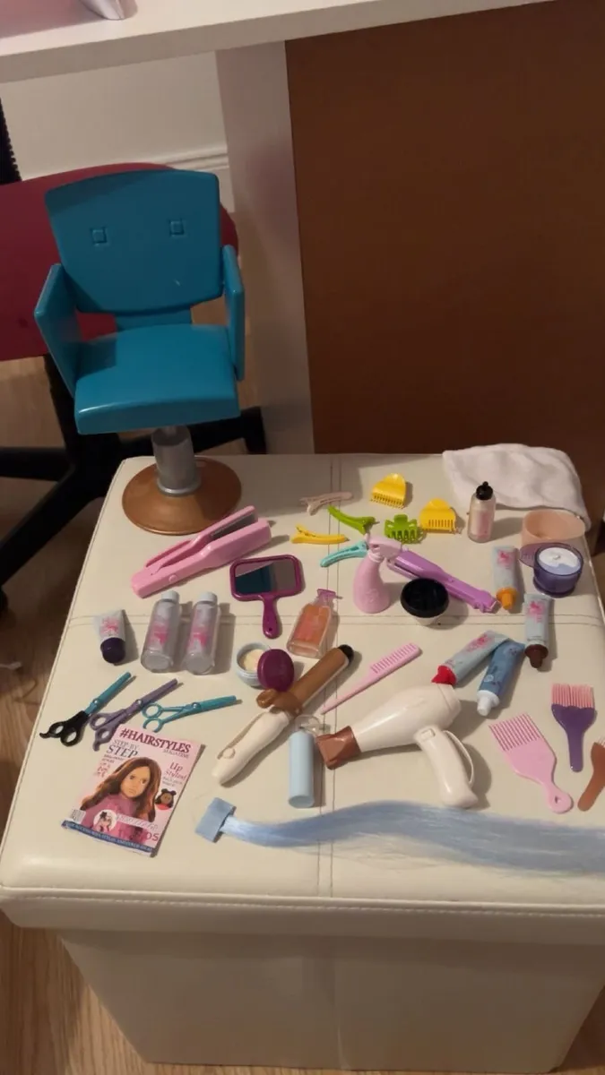 Toys - Image 2