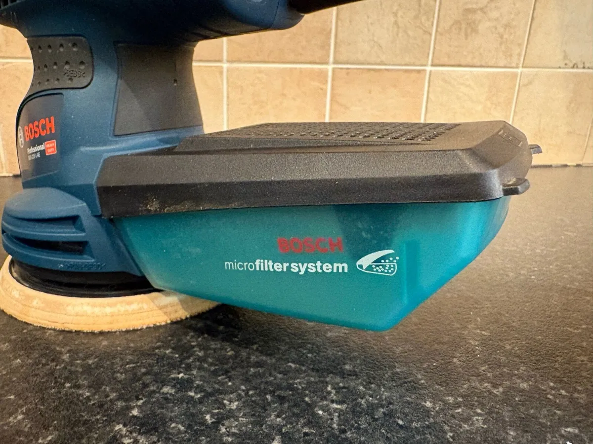 Bosch GEX 125-1 AE 125mm Sander 230V - Image 4