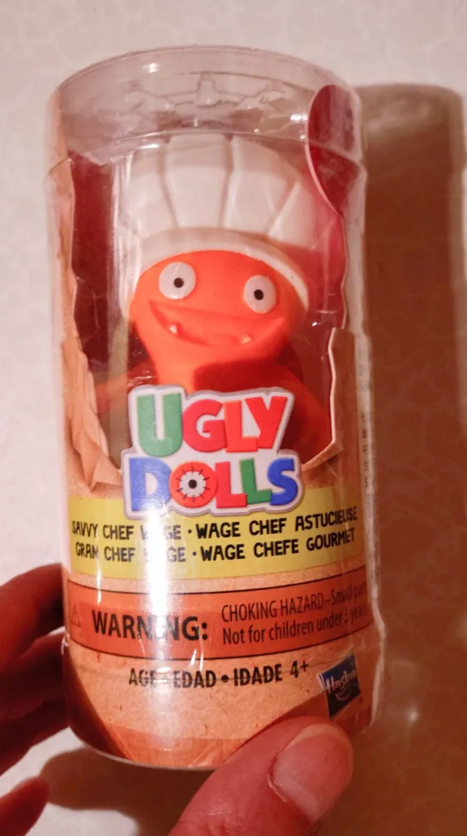 3 Ugly Dolls In Plastic Case (new). - Image 3